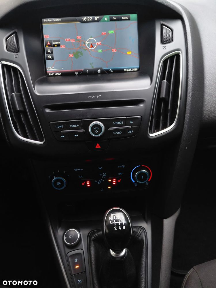 Ford Focus - 21