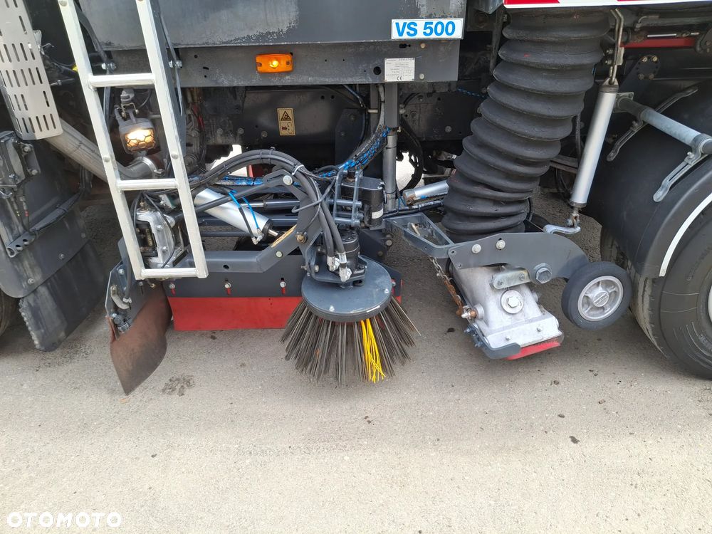 Renault Midlum 220 Zamiatarka Johnston VS500 Szczotki L/R Obie Strony Napęd Hydrostatyczny 2012r - 16