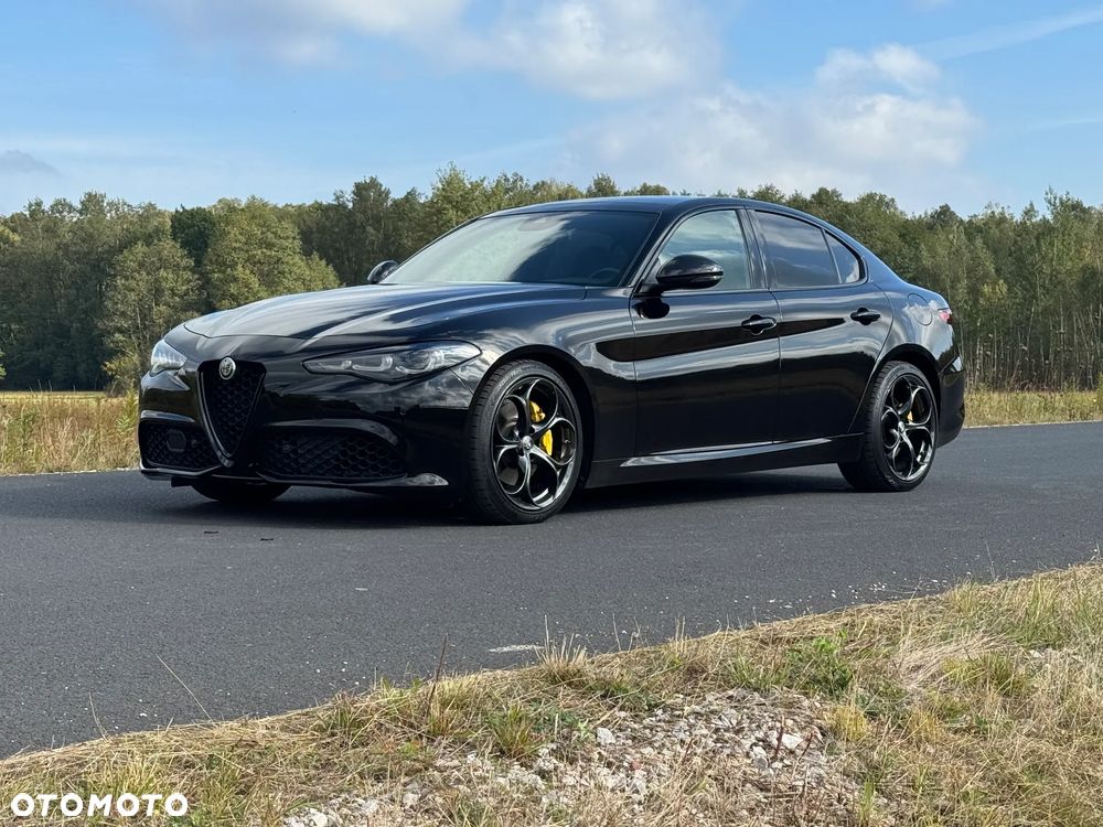 Alfa Romeo Giulia 2.0 Turbo 16V AT8 Veloce - 4