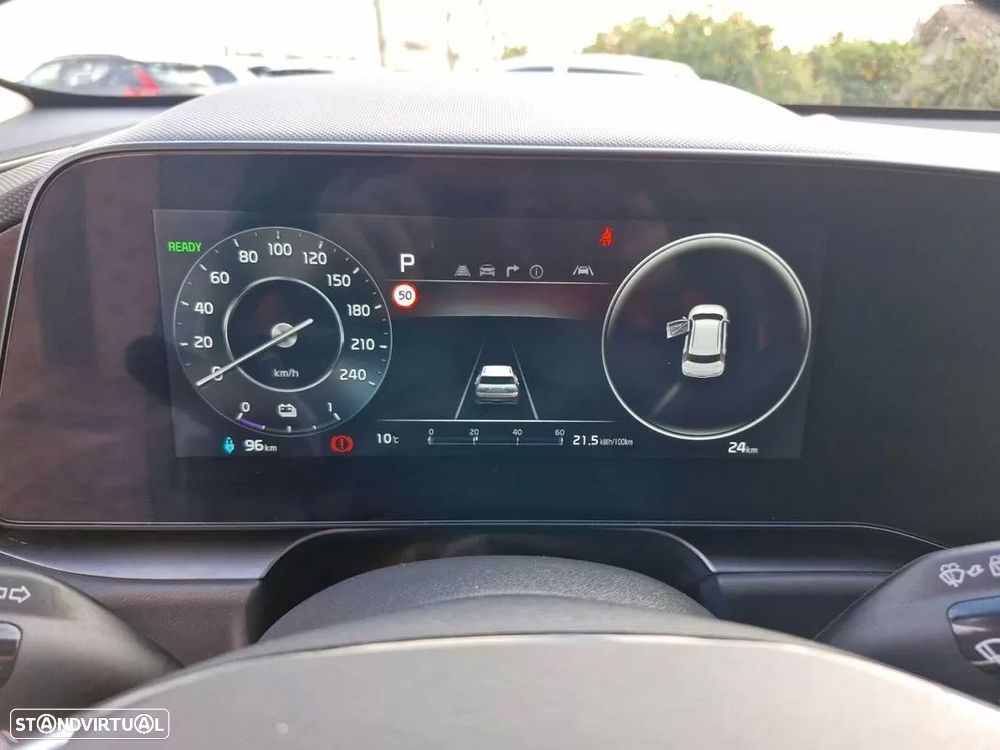 Kia Niro EV 64kWh Drive - 41