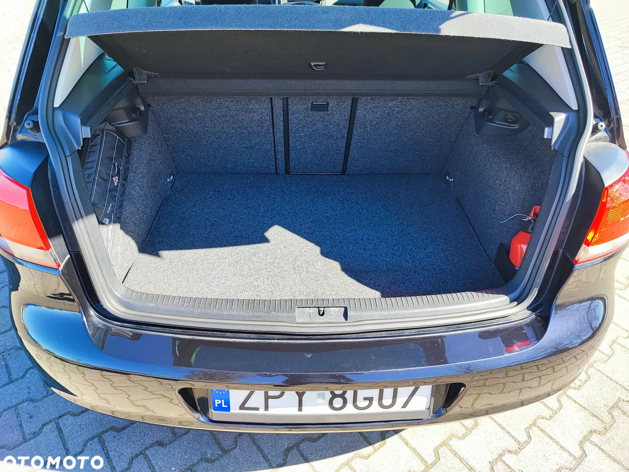 Volkswagen Golf 1.6 Comfortline - 9