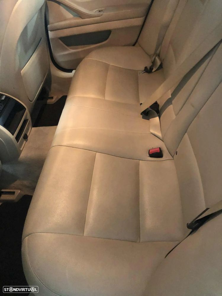 BMW 520 d Line Luxury Auto - 8