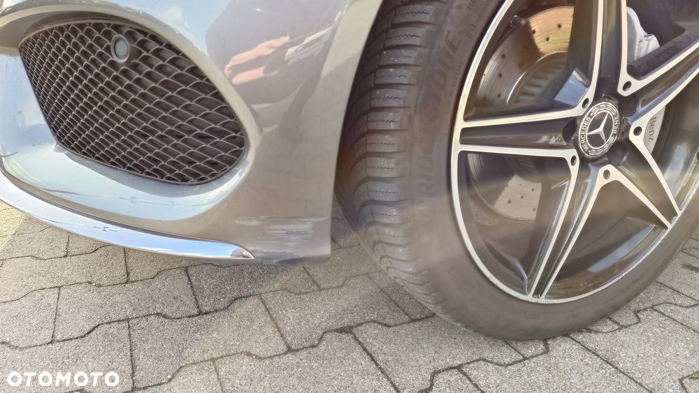 Mercedes-Benz Klasa C 200 9G-TRONIC AMG Line - 39
