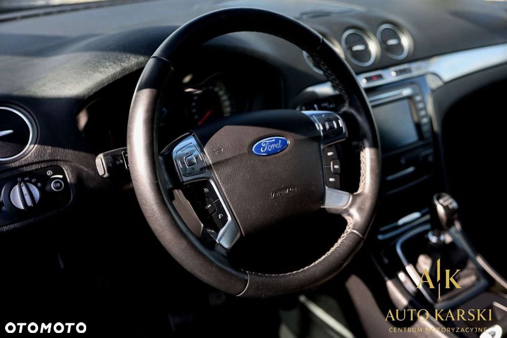 Ford S-Max - 27