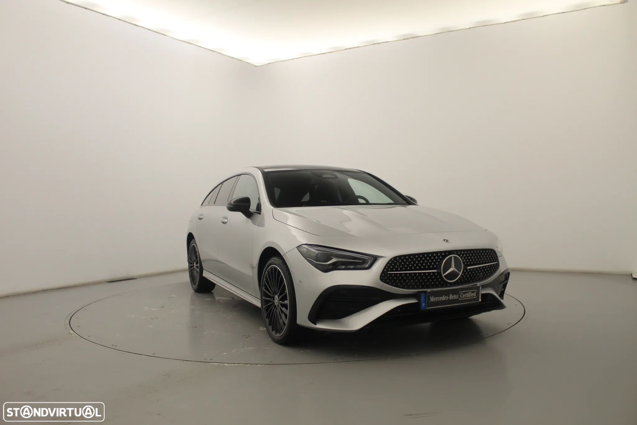 Mercedes-Benz CLA 250 e Shooting Brake AMG Line - 1