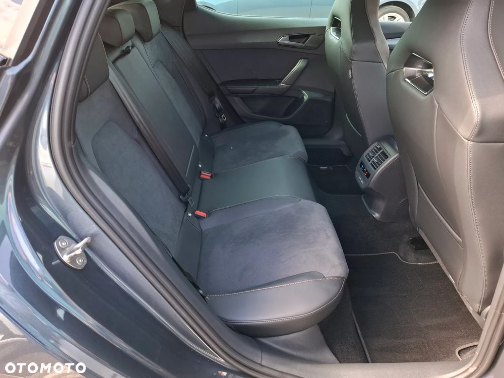 Cupra Leon 1.5 eTSI DSG - 12