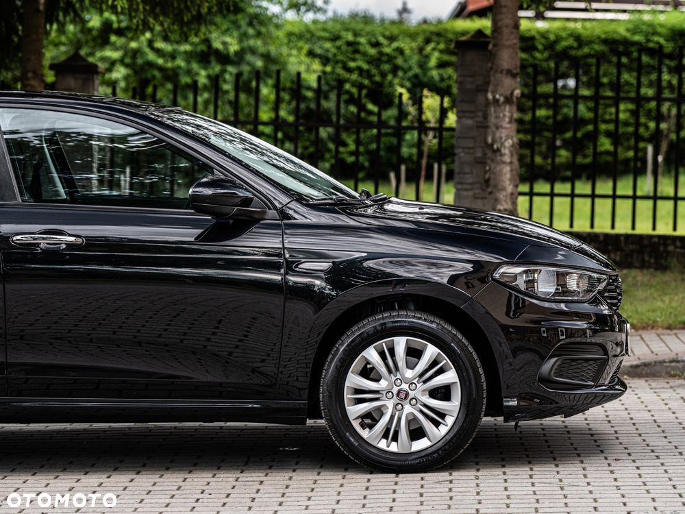 Fiat Tipo 1.4 16V Opening Edition Plus - 9