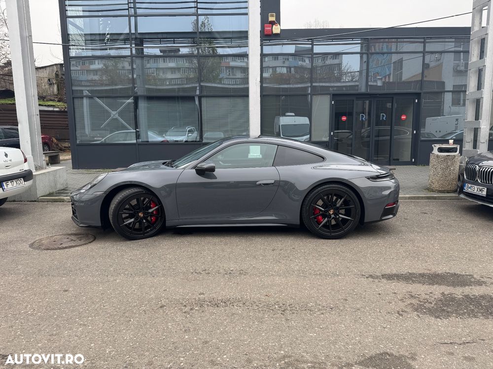 Porsche 992 - 2
