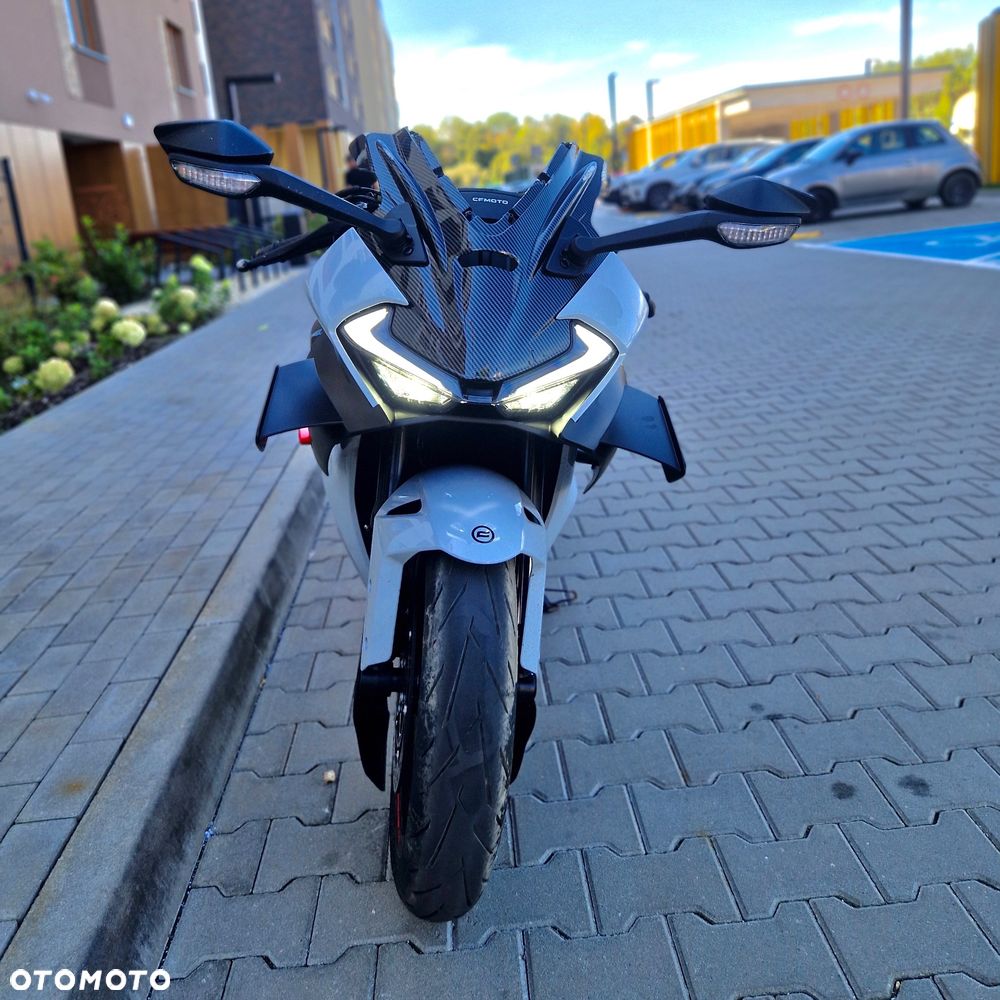 CFMoto 675SR - 5