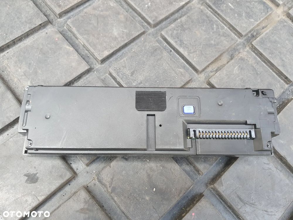 Kia Clarion DXZ379RMP PANEL RADIA SAMOCHODOWEGO - 3