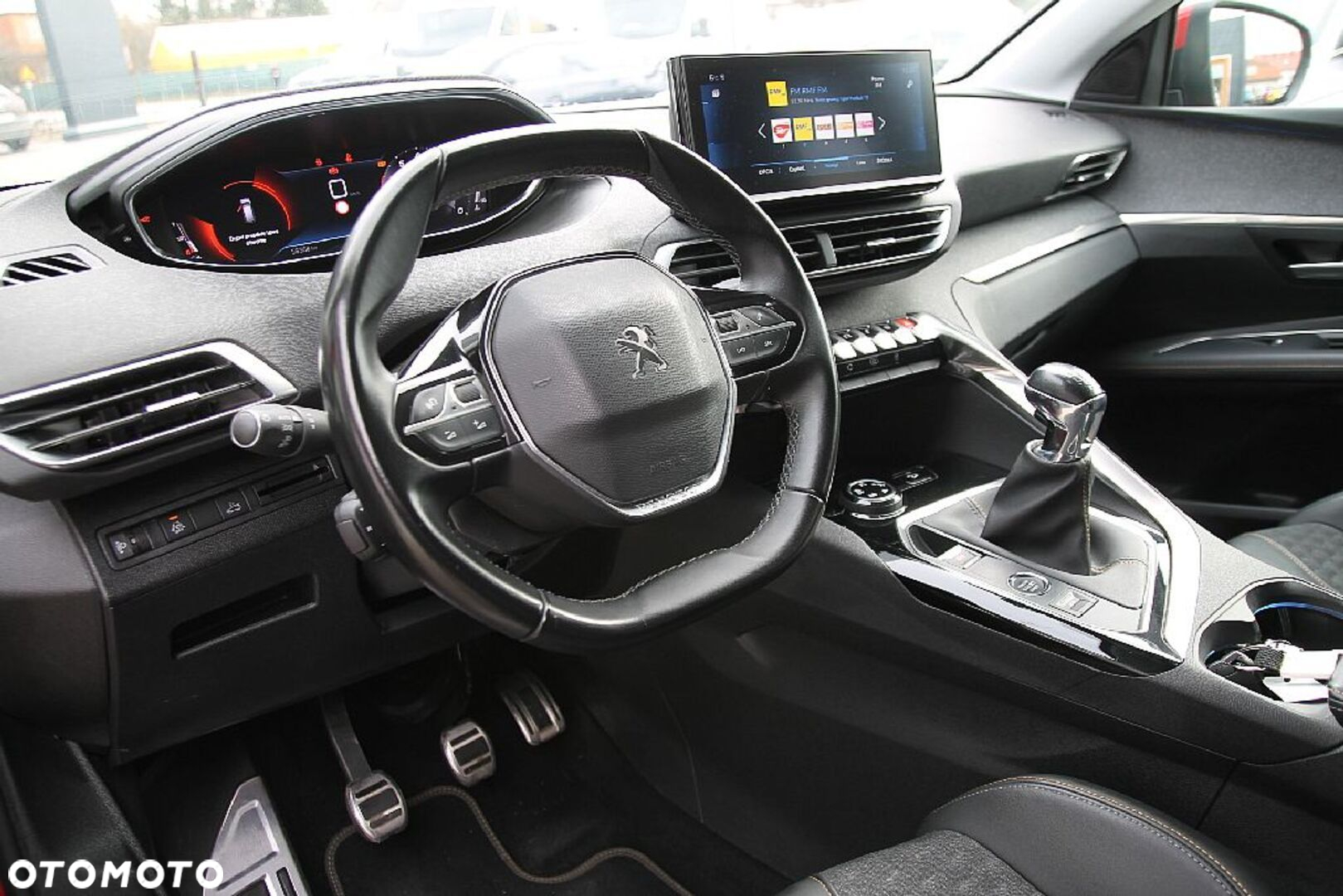 Peugeot 3008 1.2 PureTech Road Trip S&S - 4