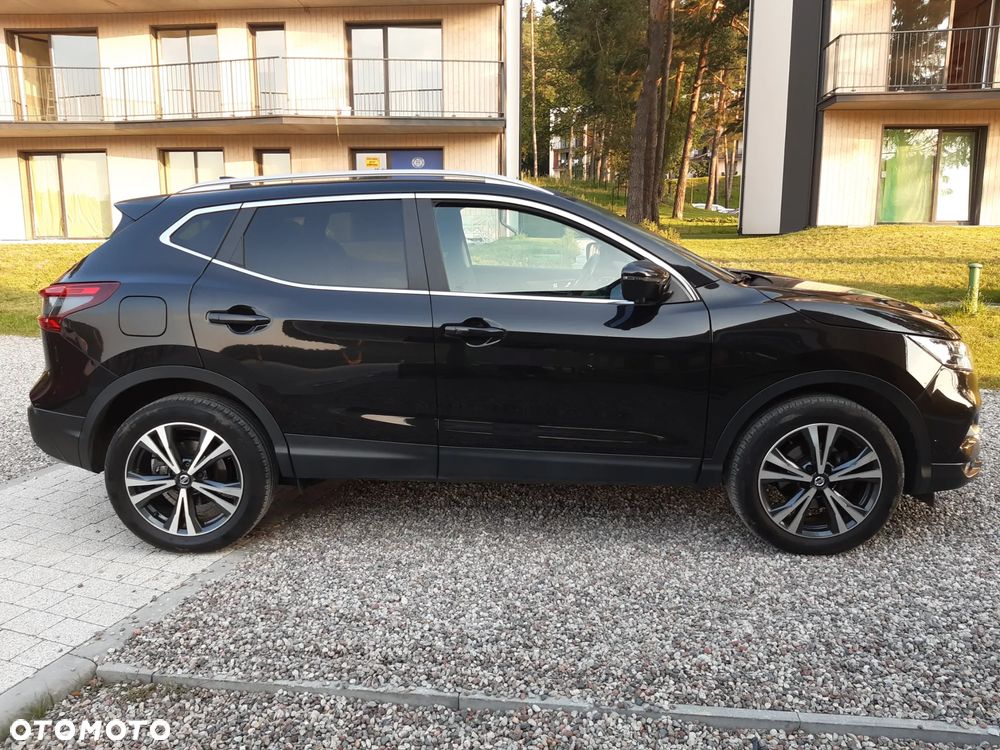 Nissan Qashqai 1.3 DIG-T N-Connecta DCT - 16