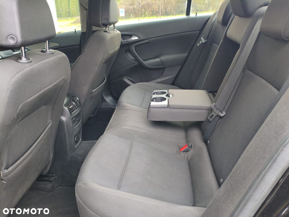 Opel Insignia 1.8 Active - 12