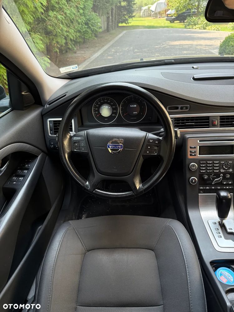 Volvo V70 - 18