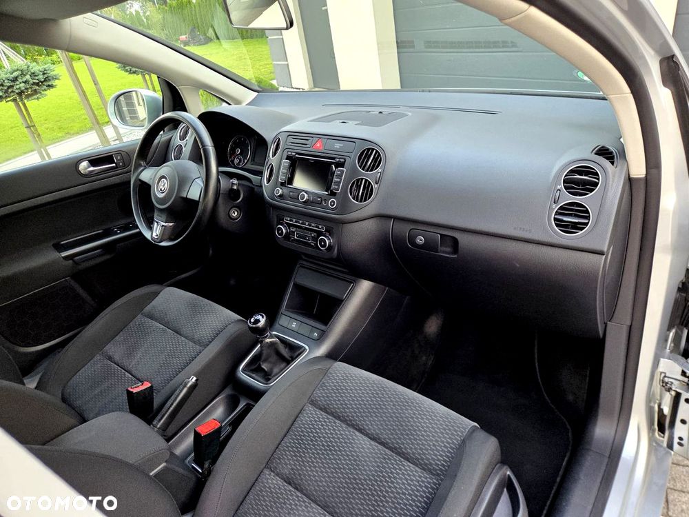 Volkswagen Golf Plus - 18