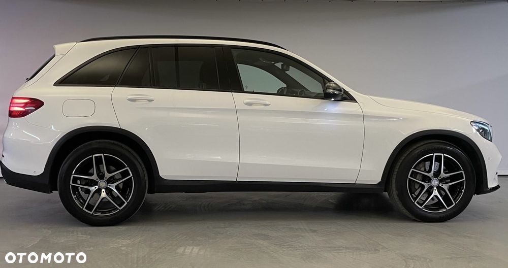 Mercedes-Benz GLC - 4