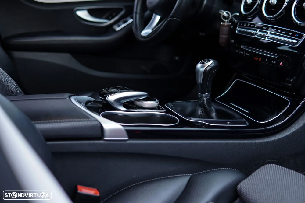 Mercedes-Benz C 200 CDI DPF (BlueEFFICIENCY) Avantgarde - 41