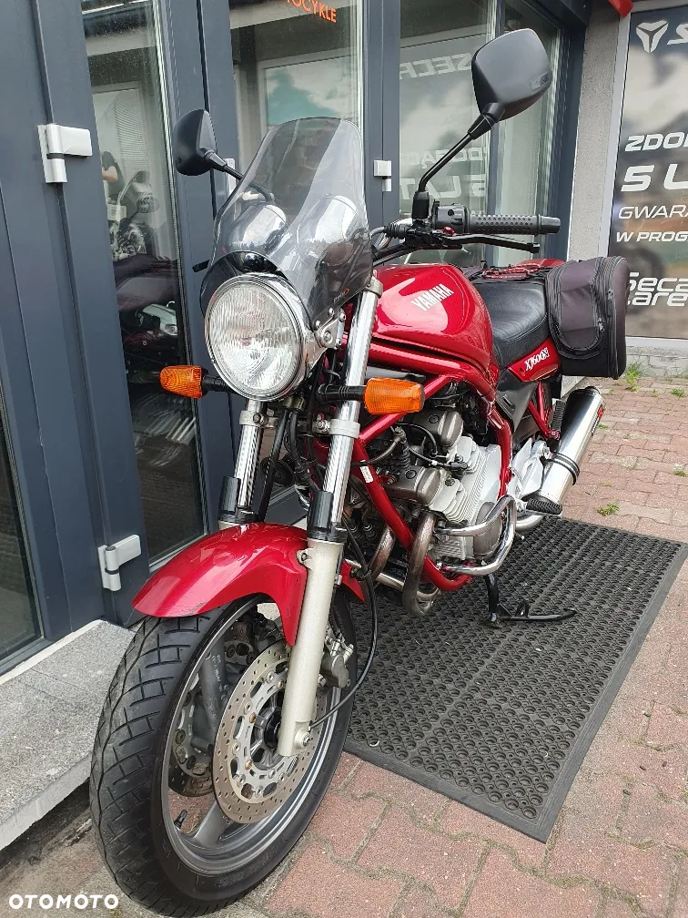 Yamaha XJ - 5