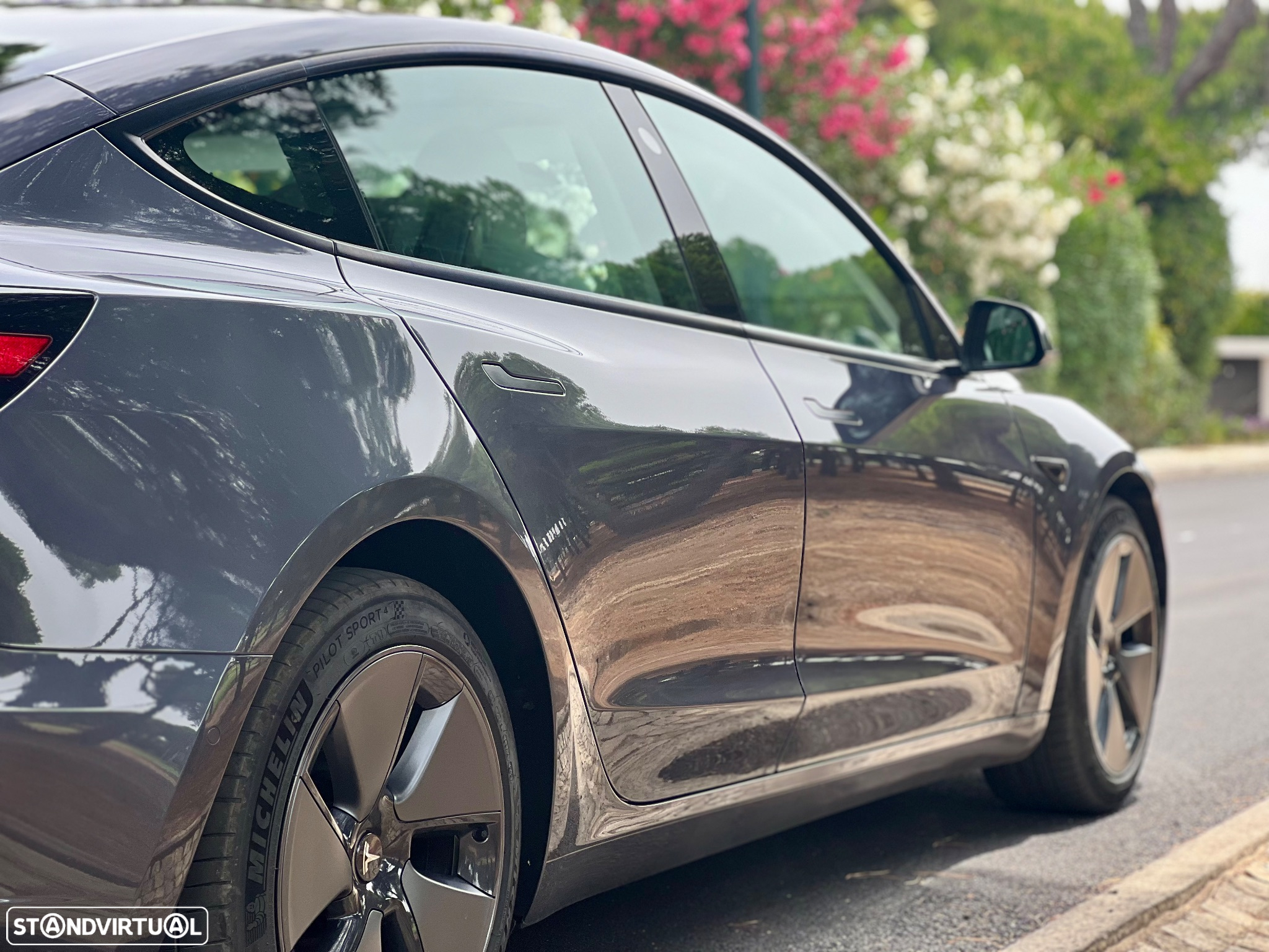Tesla Model 3 Long Range Tração Integral - 8