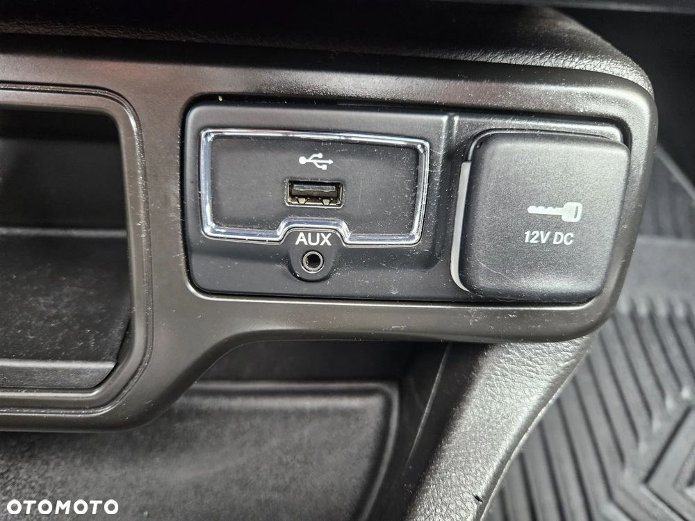 Jeep Renegade 1.3 T-GDI Limited - 30