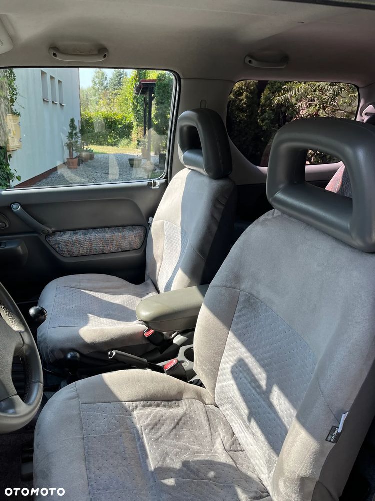 Suzuki Jimny - 12