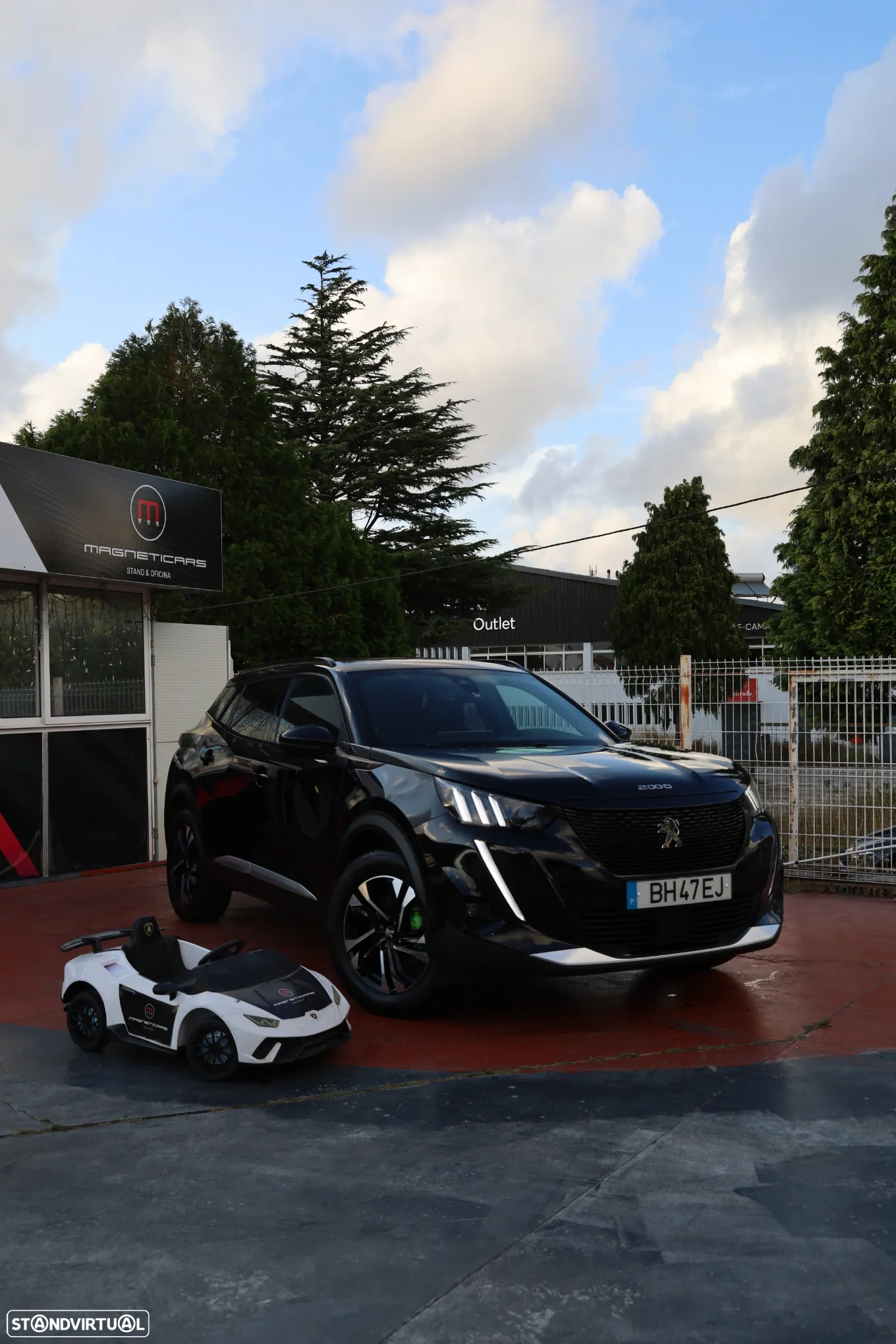 Peugeot e-2008 50 kWh GT - 7