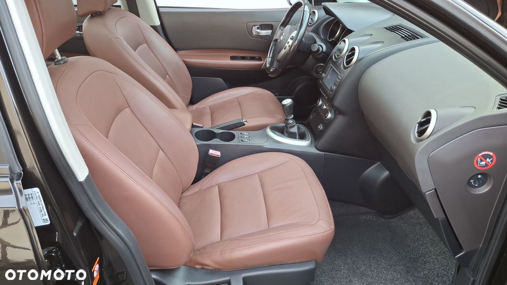 Nissan Qashqai 2.0 Tekna - 10