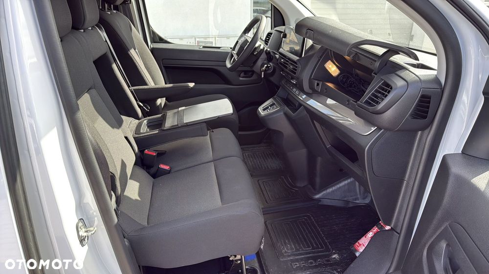 Toyota PROACE - 7