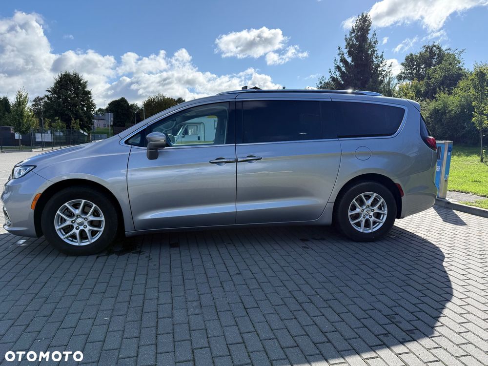 Chrysler Pacifica - 14