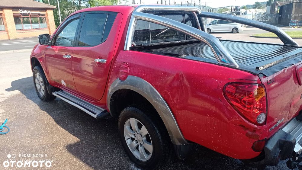 Mitsubishi L200 - 11