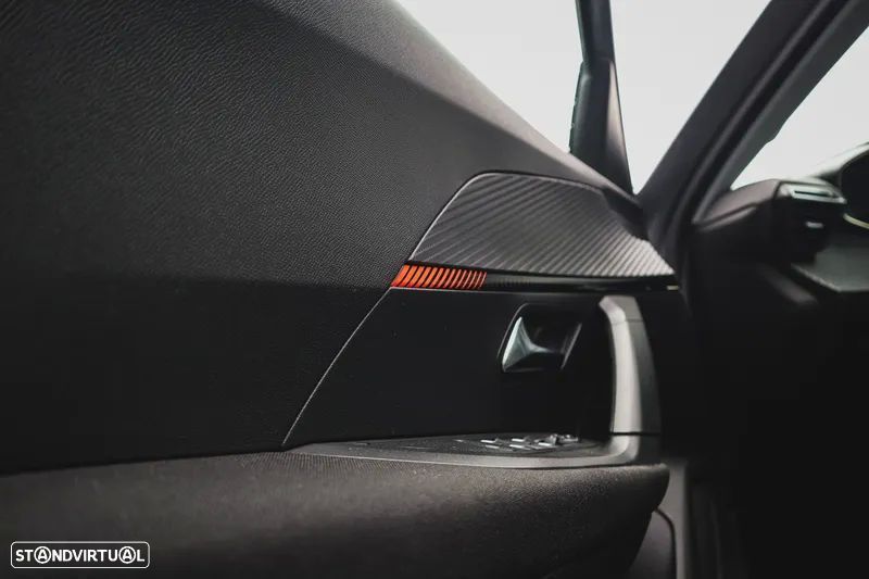 Peugeot e-2008 50 kWh Active Pack - 20