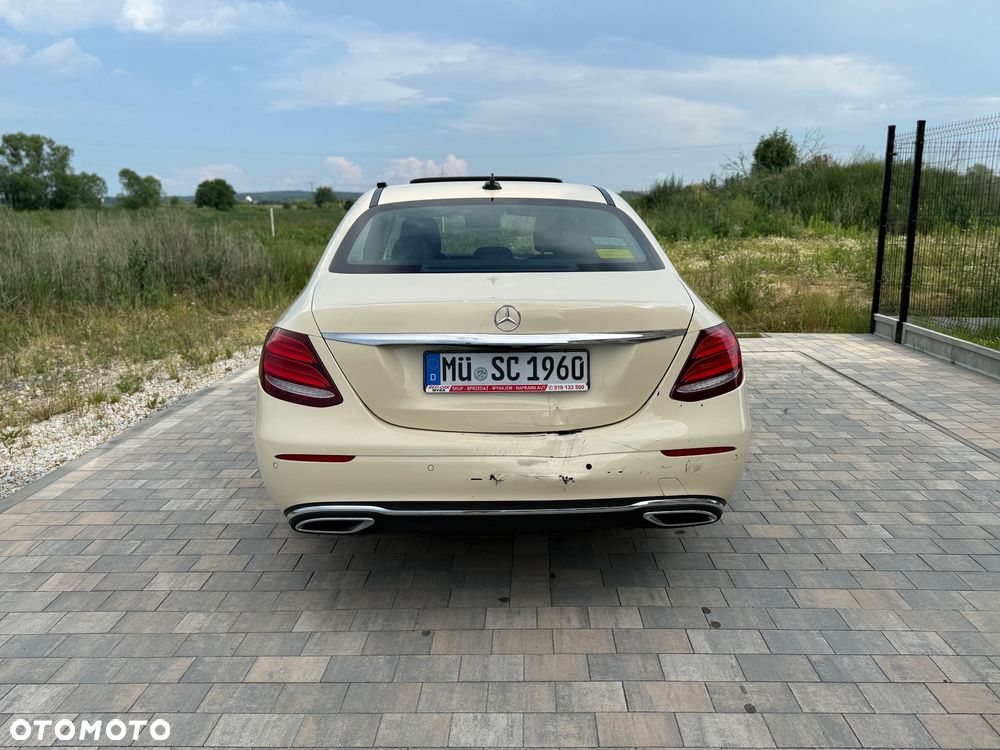 Mercedes-Benz Klasa E 220 d 9G-TRONIC Avantgarde - 6