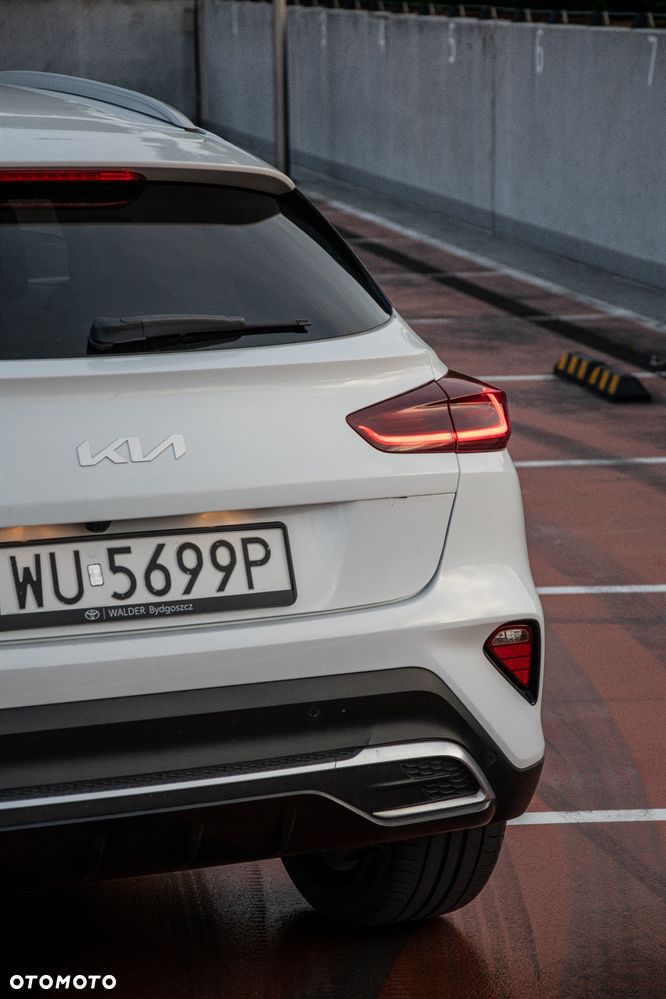 Kia XCeed 1.5 T-GDI M - 10