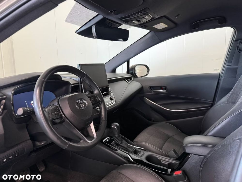 Toyota Corolla 1.8 Hybrid Active - 8