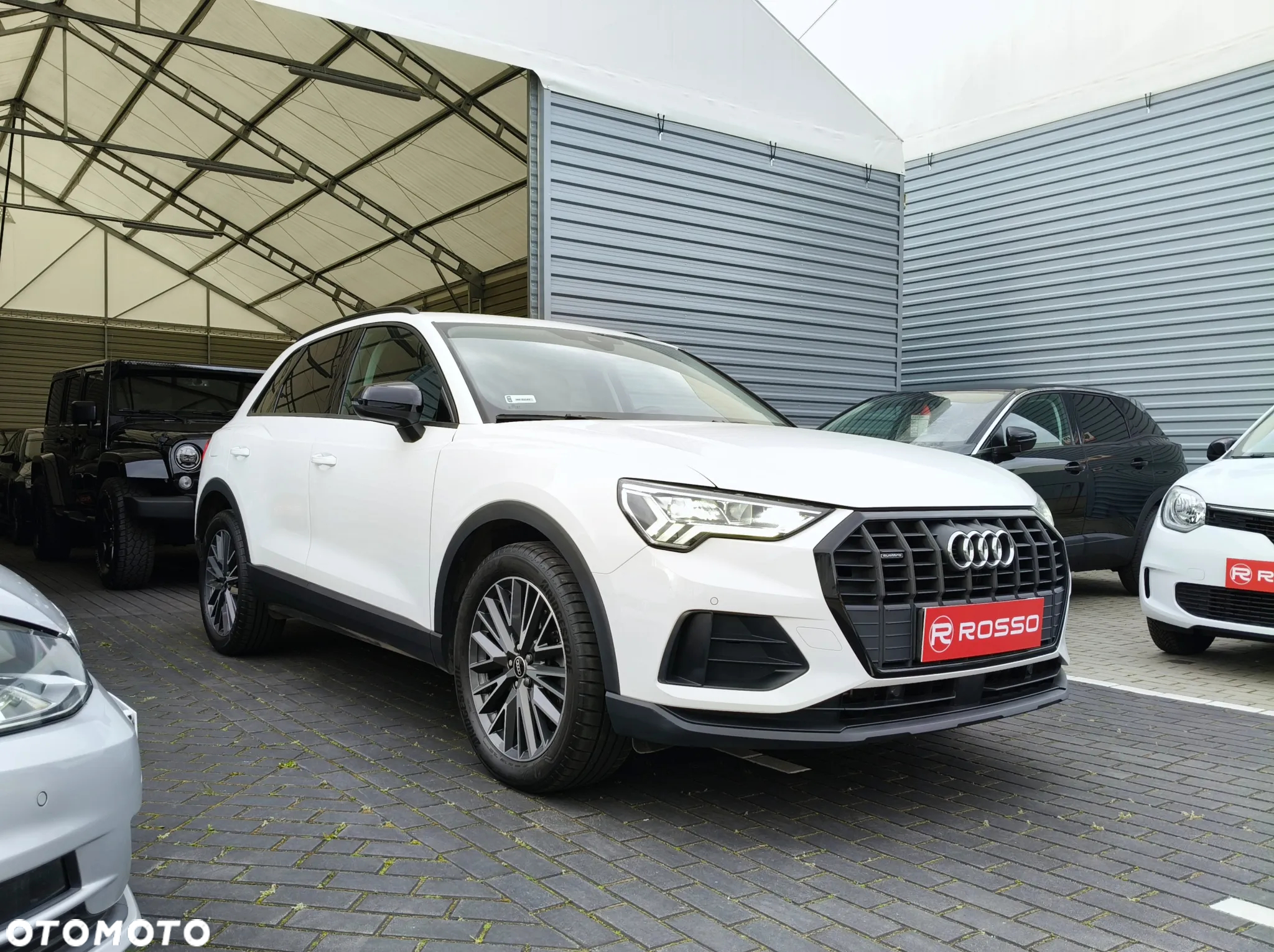 Audi Q3 40 TFSI Quattro S tronic - 2