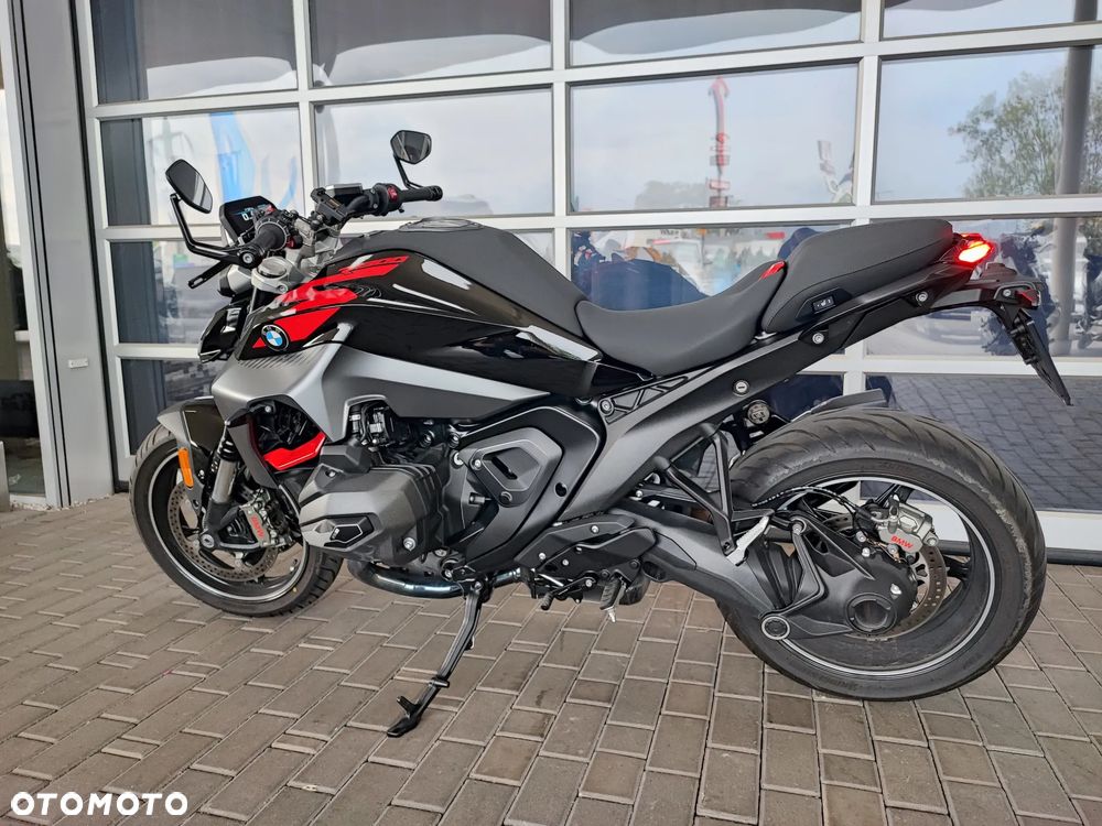 BMW R - 6