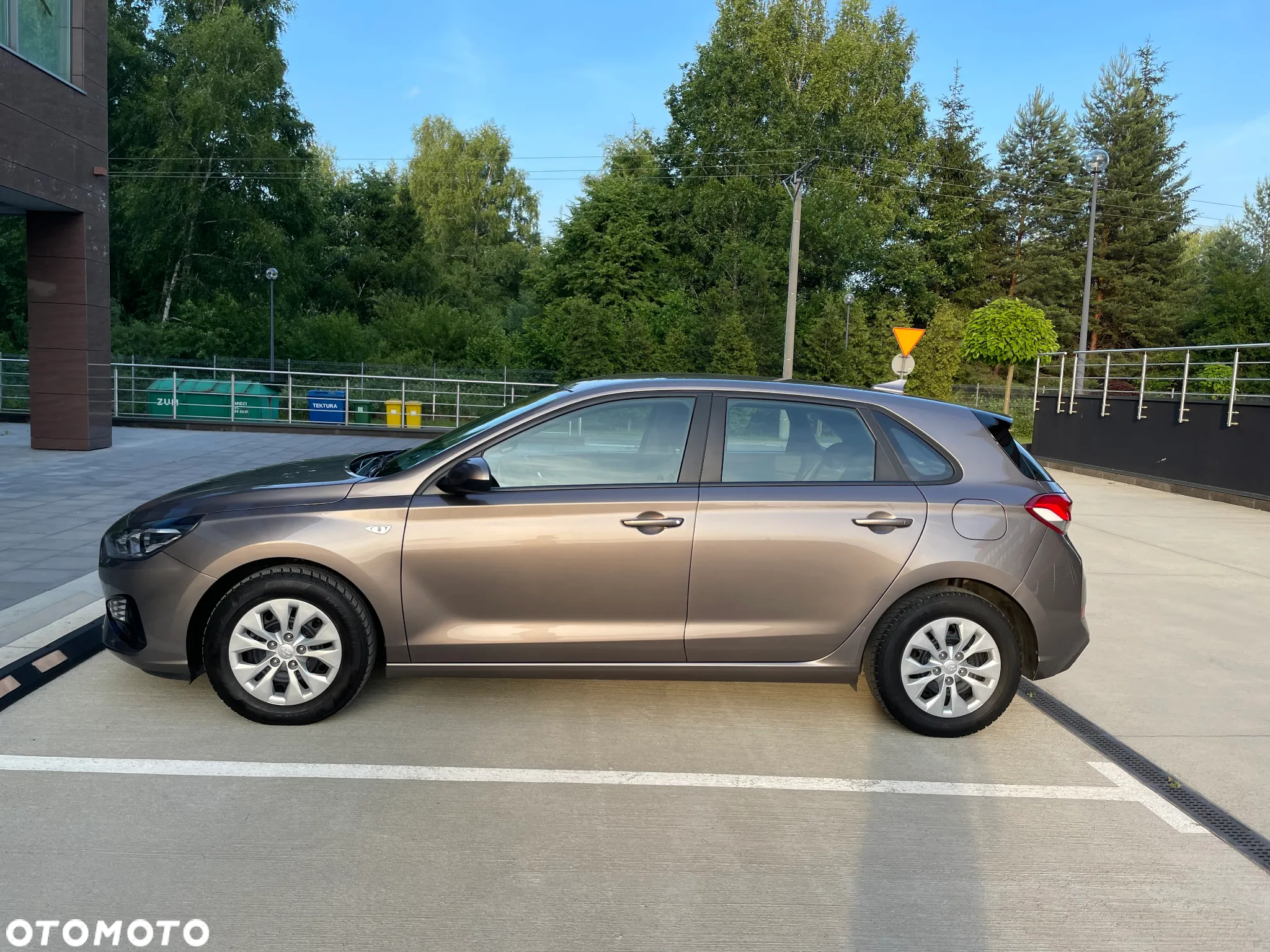 Hyundai i30 1.5 DPI Classic + - 10