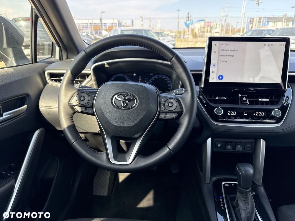 Toyota Corolla Cross 2.0 Hybrid Style - 17