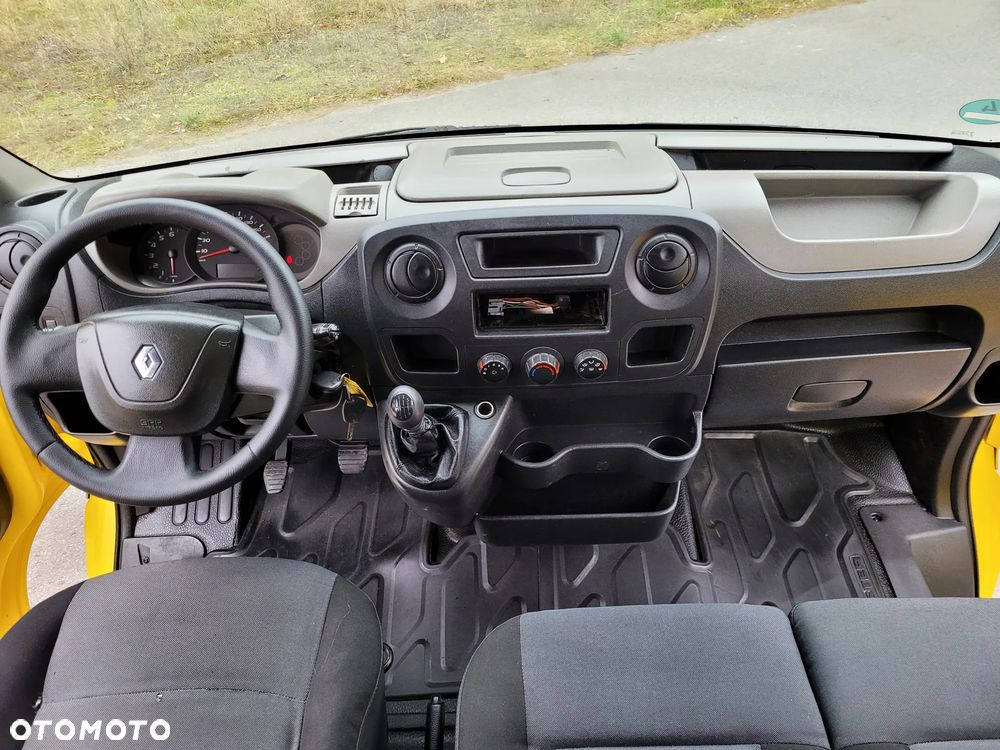 Renault Master - 29
