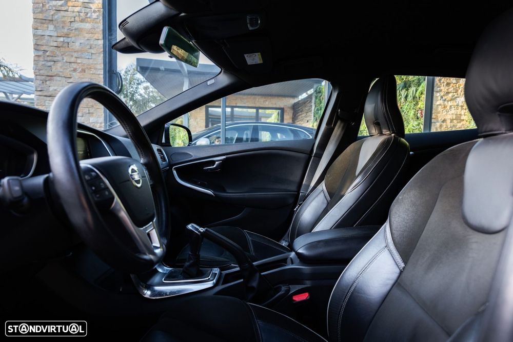 Volvo V40 1.6 D2 R-Design - 9