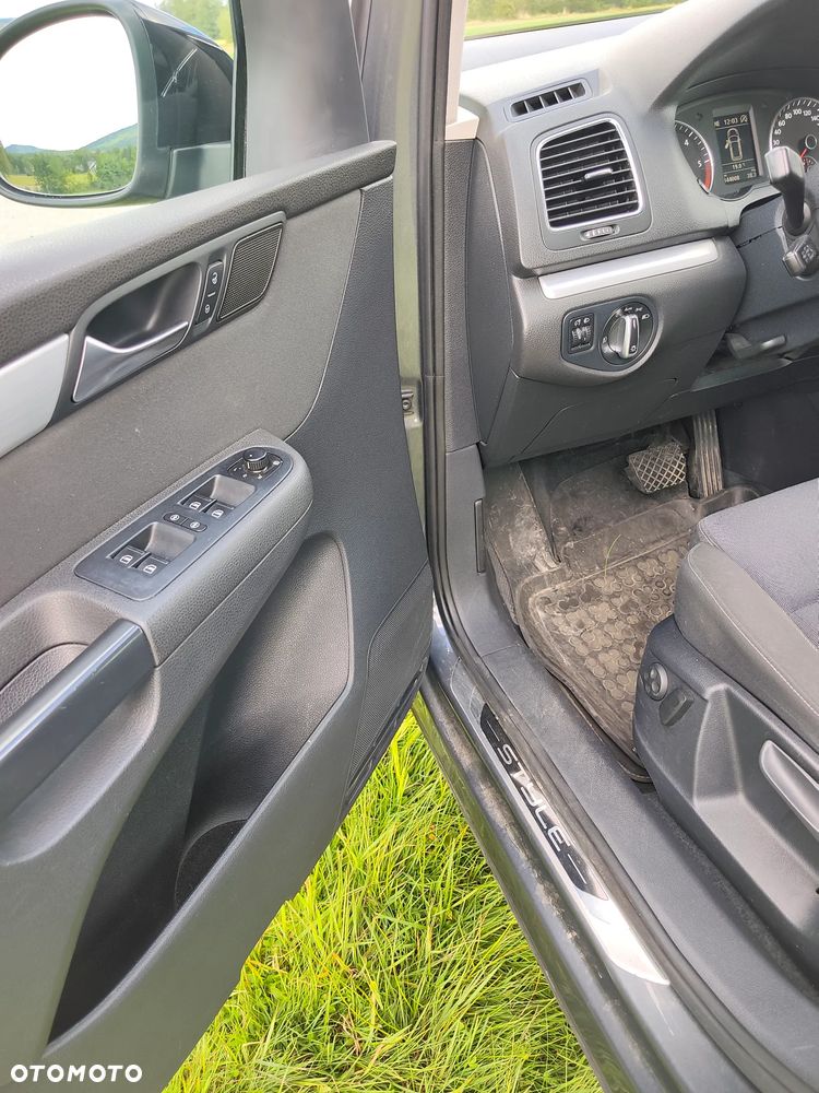 Volkswagen Sharan 2.0 TDI DSG Blue Motion Style - 30