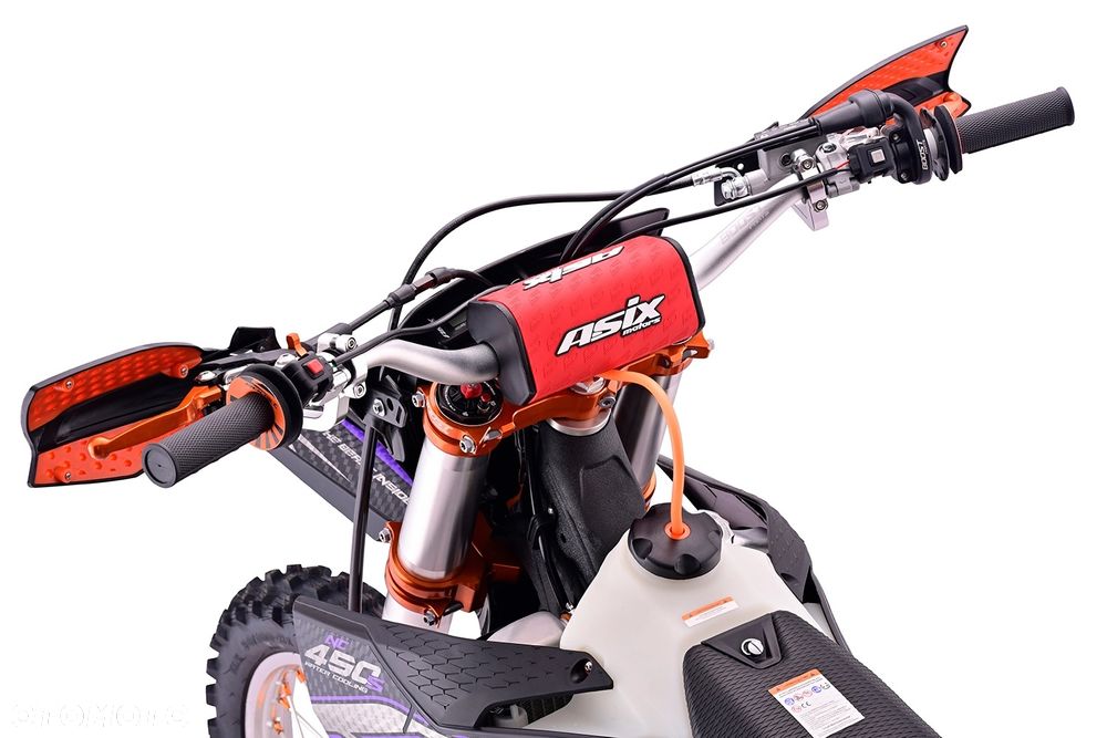 ASIX XT - 8