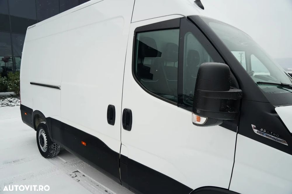 Iveco DAILY 35-140 / TIN / PANEL / HI-MATIC - 15