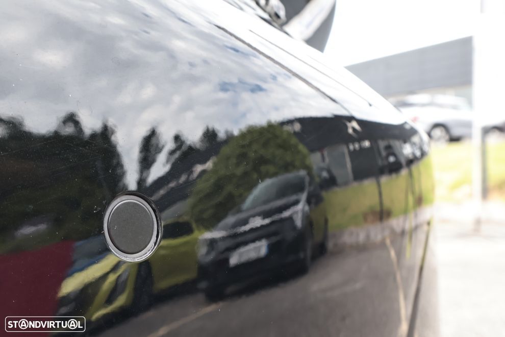 Peugeot 208 1.2 PureTech Allure - 5