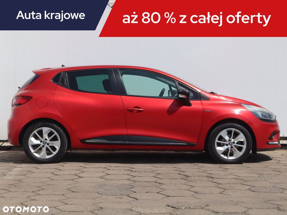 Renault Clio - 8