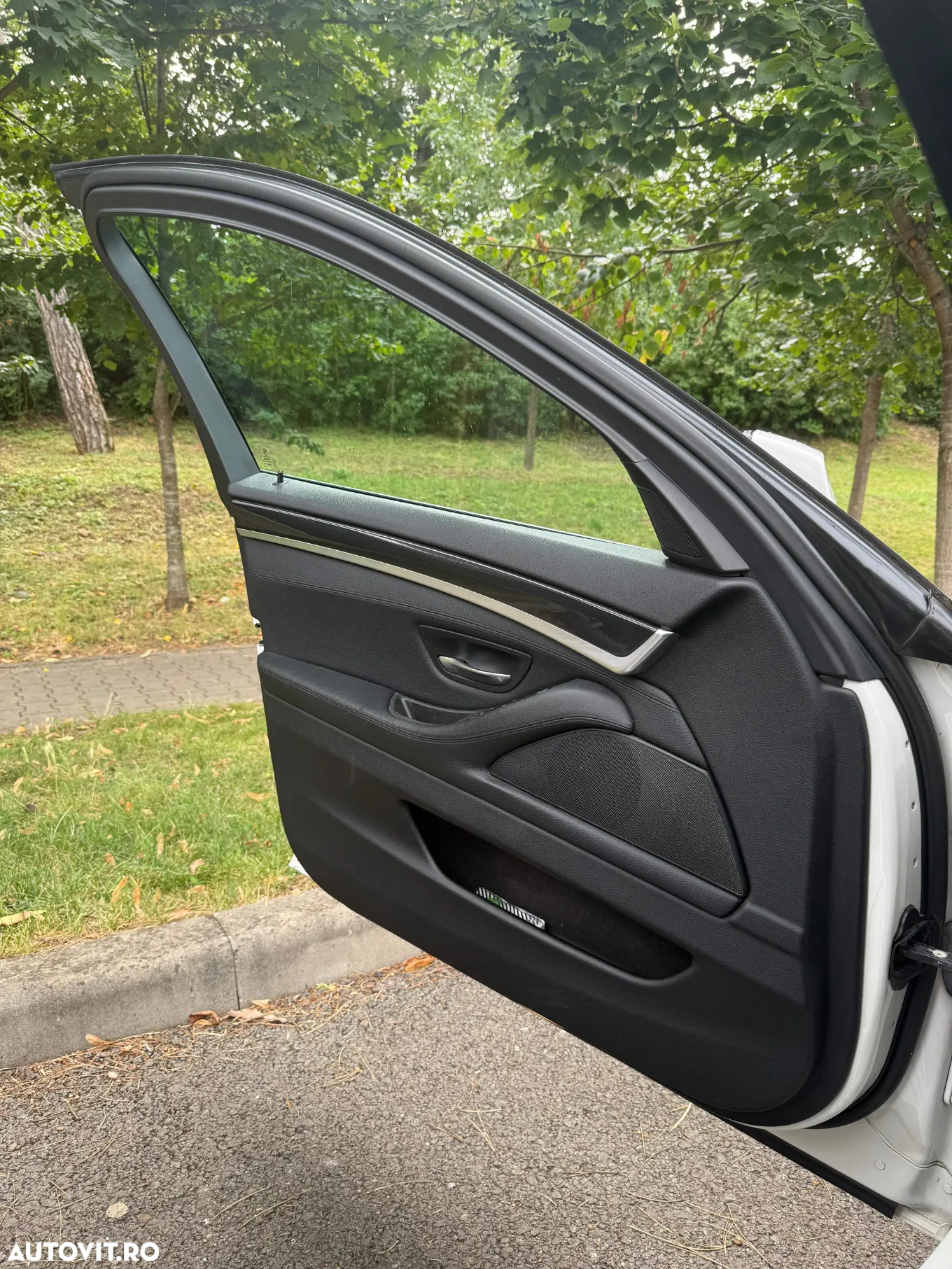 BMW Seria 5 520d Touring Aut. - 16