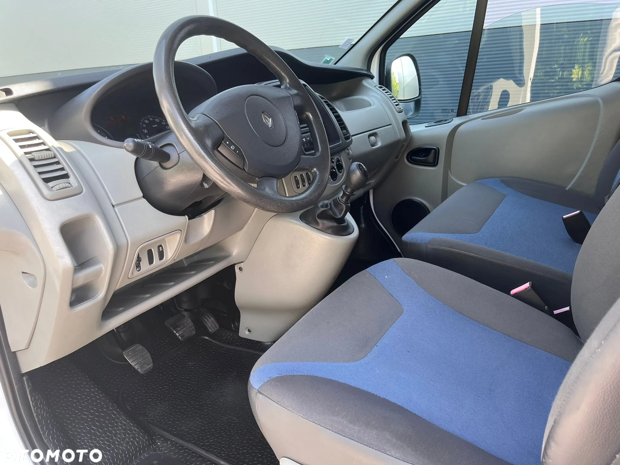 Opel Vivaro - 6