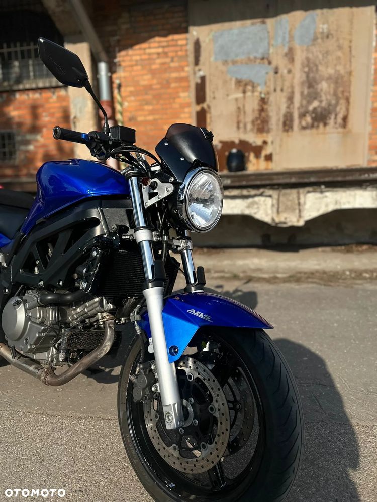 Suzuki SV - 5