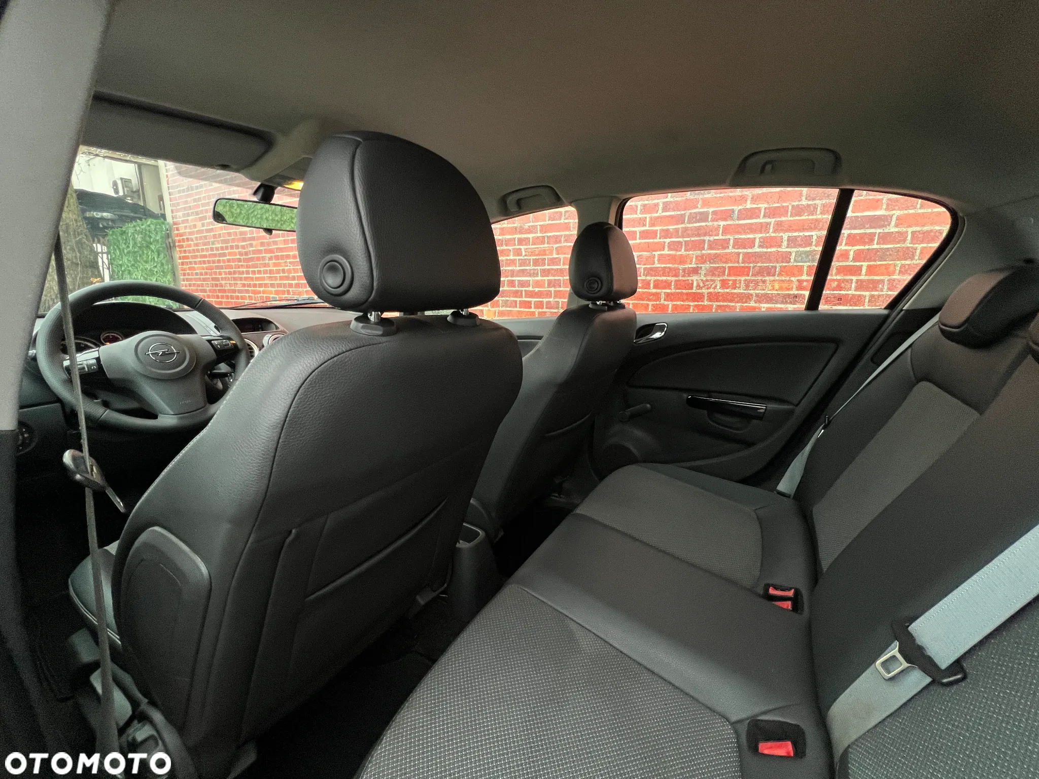 Opel Corsa - 11