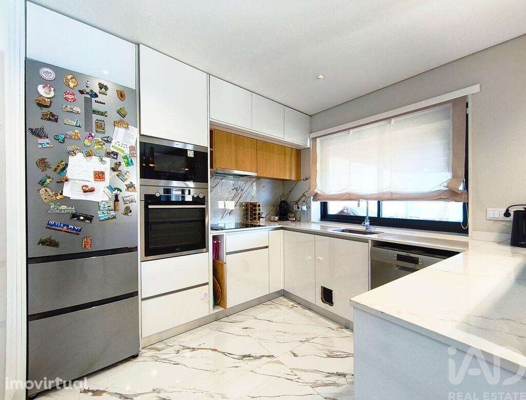 Moradia geminada T3 em Mazarefes e Vila Fria de 110 m2 - Grande imagem: 5/35